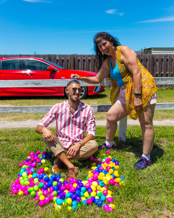 Thumb freddy rodriguez loves easter in robstown texas 6